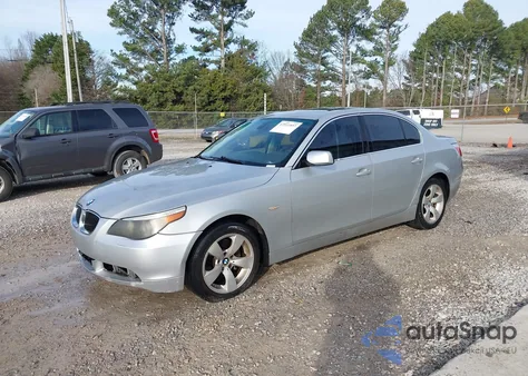 2007 BMW 530I z USA, uszkodzony, nr VIN WBANE735X7CM55404